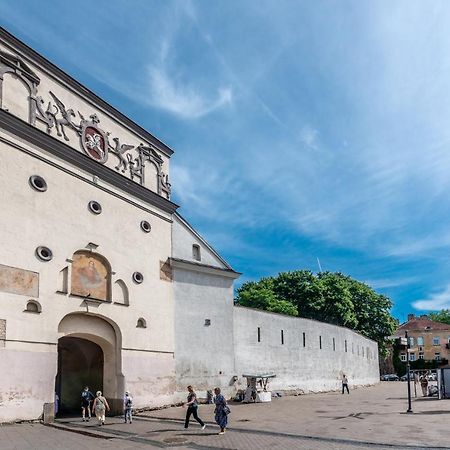 Vilnius Central Gate Apartments. Self Check-In Екстер'єр фото